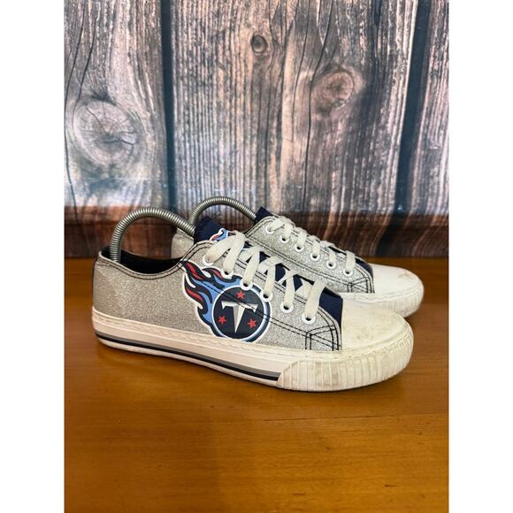 FOCO Tennessee Titans Women's Glitter Canvas Shoes NFL Team Spirit Size 9 - Picture 2 of 5